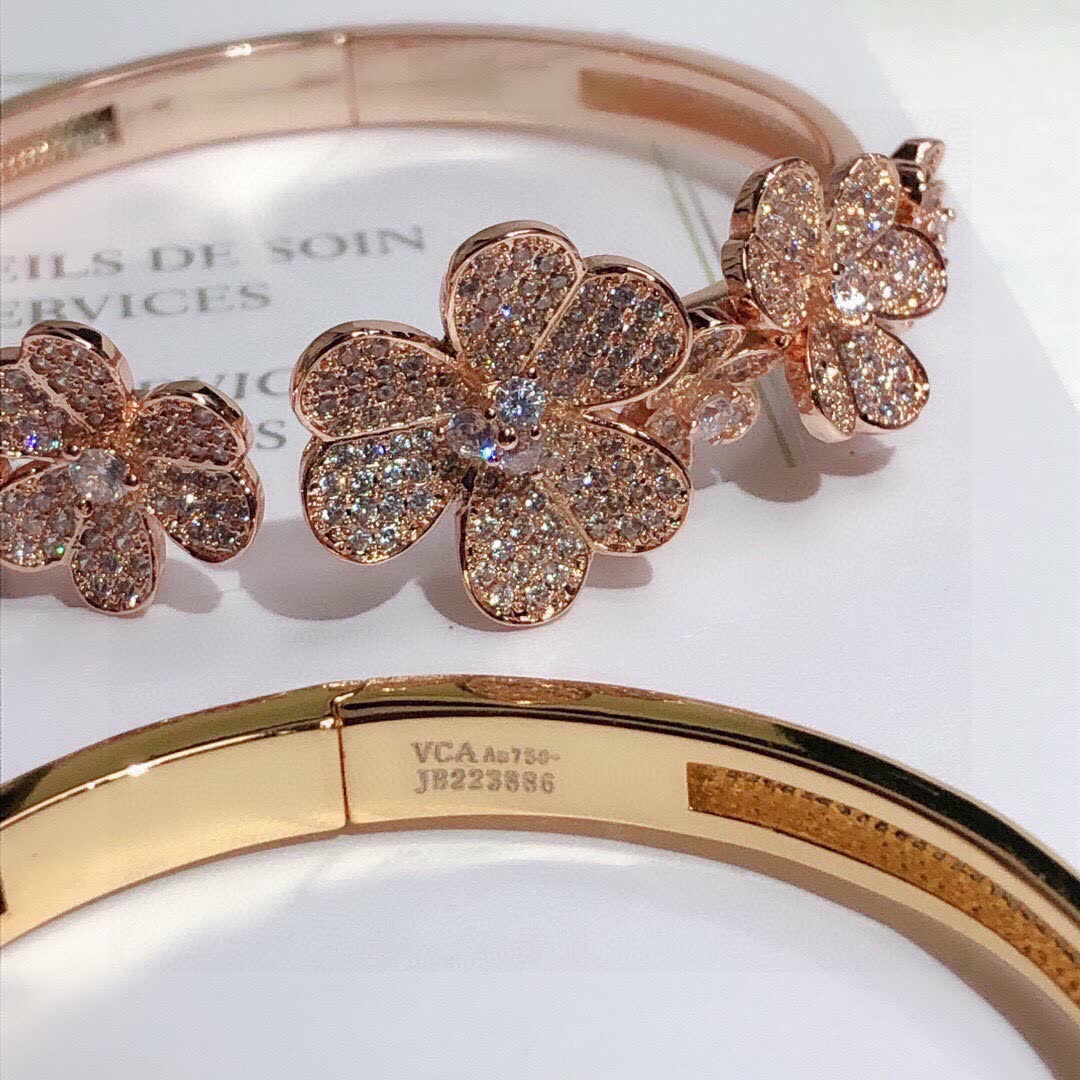 Van Cleef & Arpels Camellia Diamond Bracelet